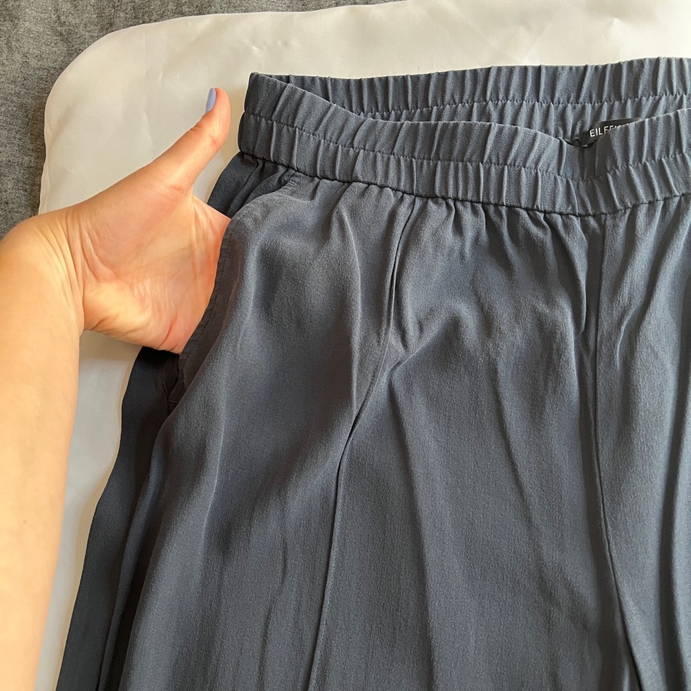 Elegant Gray Pleated Pants